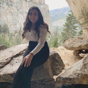 Meet your Posher, Taylor